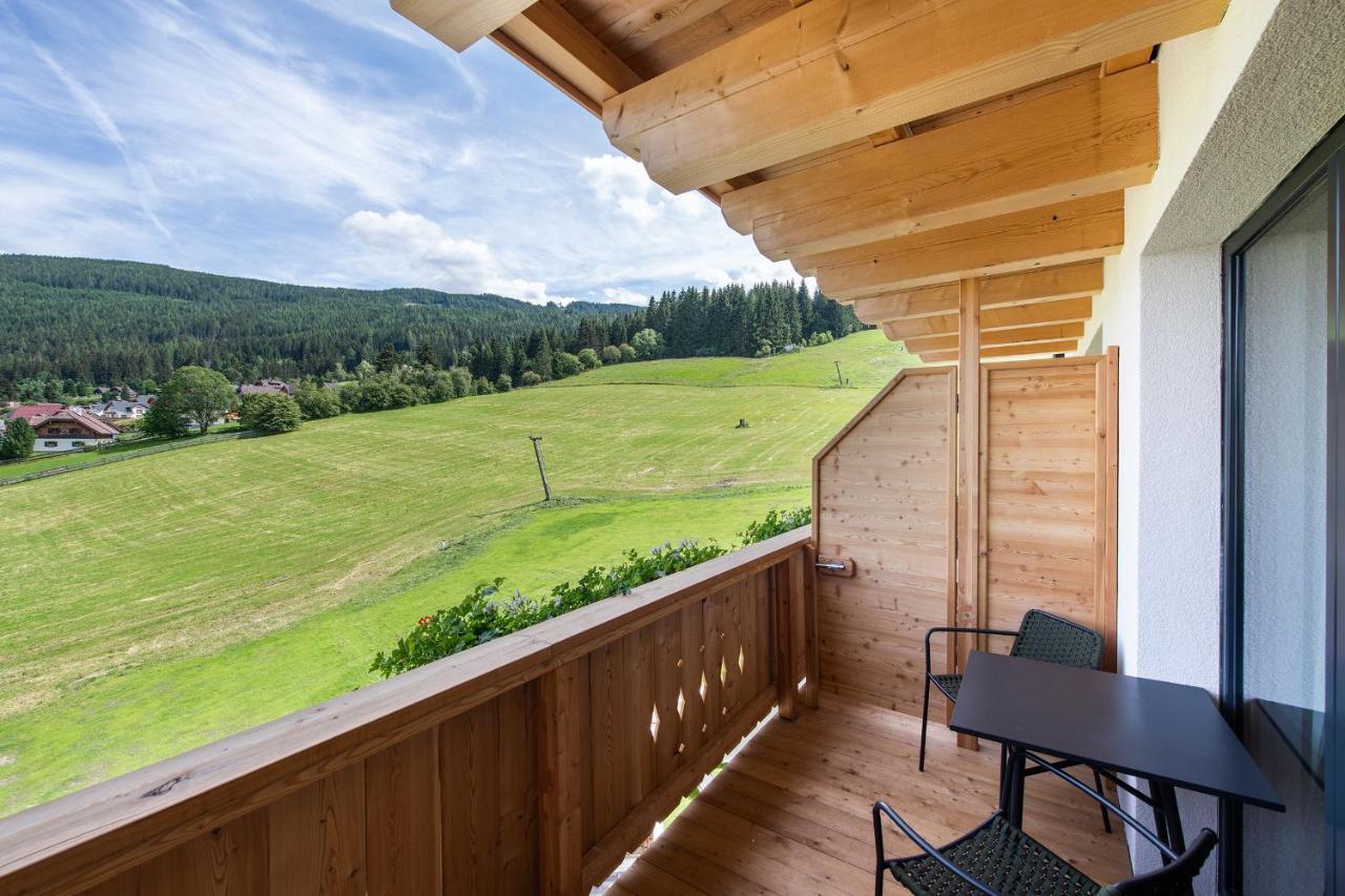 Almgut - Mountain Wellness Hotel Sankt Margarethen im Lungau Zewnętrze zdjęcie