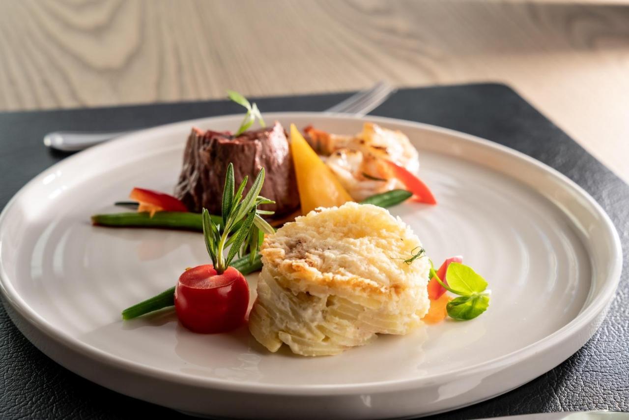 Almgut - Mountain Wellness Hotel Sankt Margarethen im Lungau Zewnętrze zdjęcie