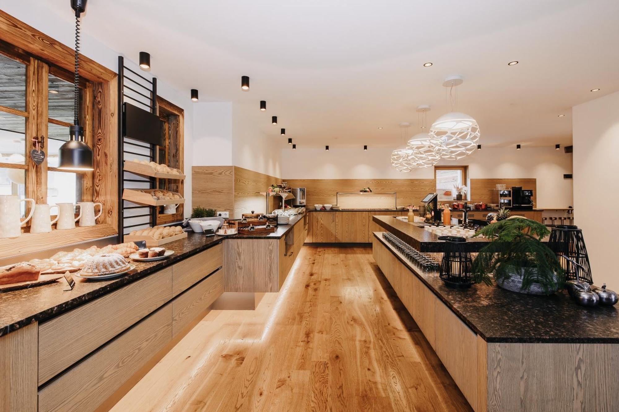 Almgut - Mountain Wellness Hotel Sankt Margarethen im Lungau Zewnętrze zdjęcie