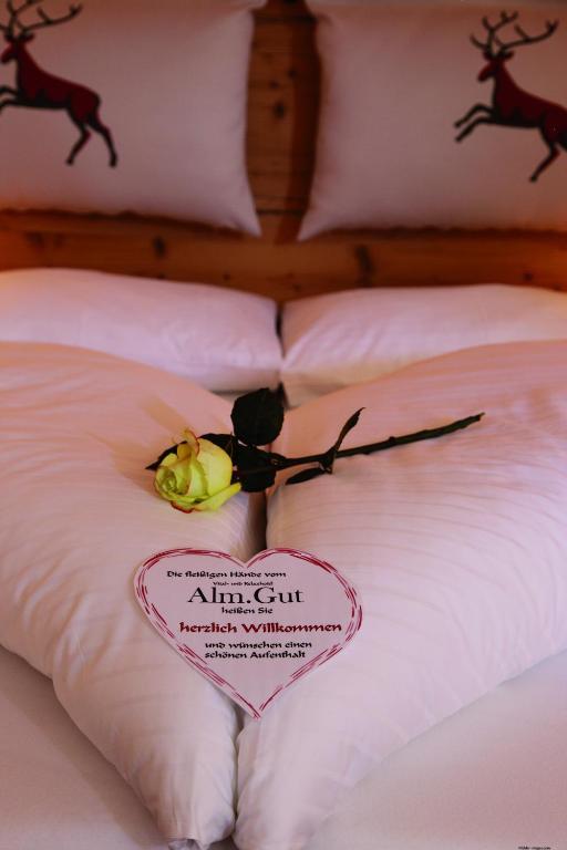 Almgut - Mountain Wellness Hotel Sankt Margarethen im Lungau Zewnętrze zdjęcie
